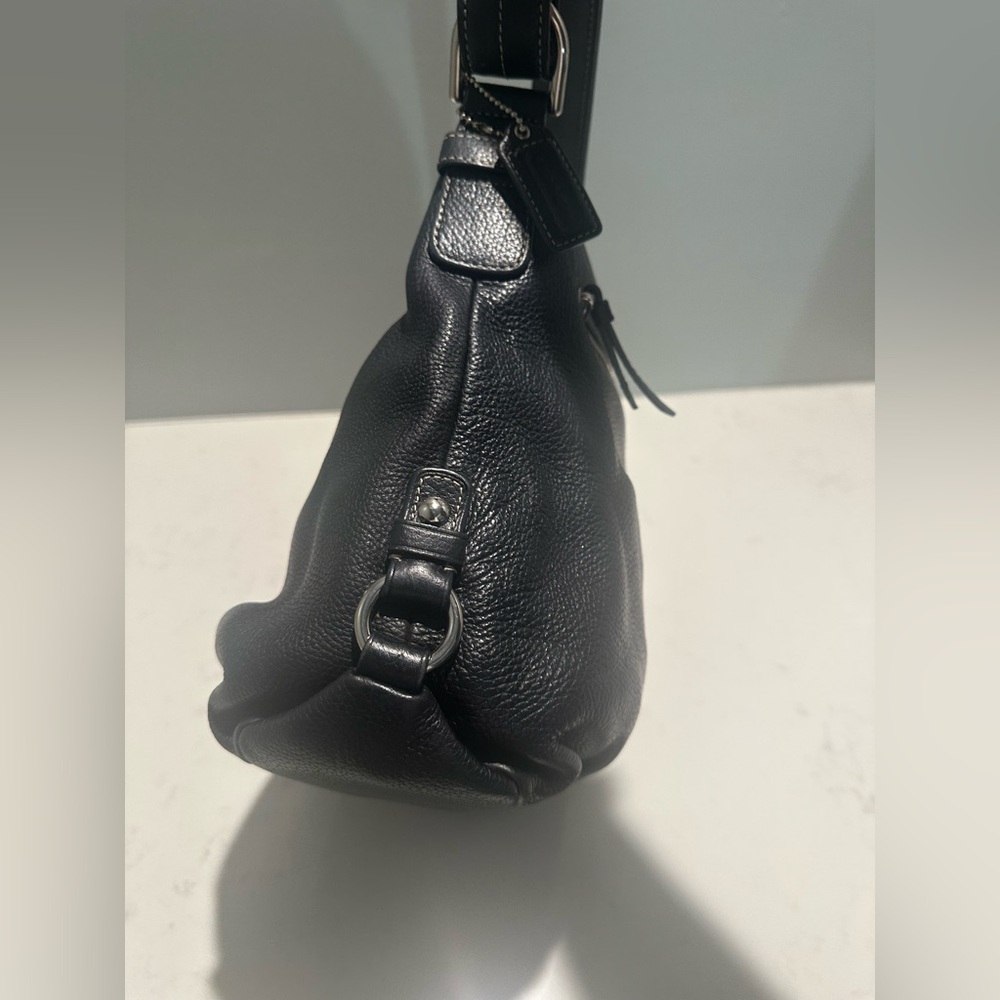 Coach Vintage Black Leather Duffle Hobo Bag - Picture 11 of 14